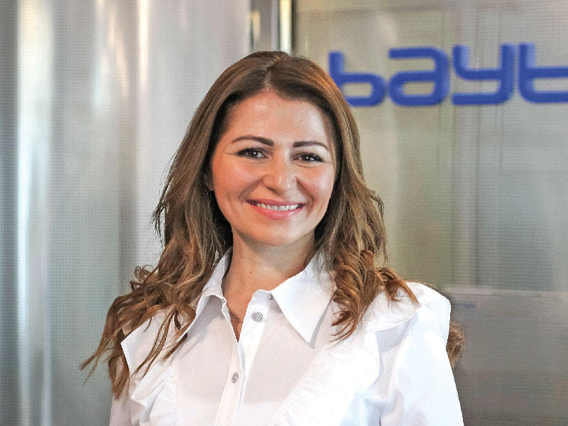 عُلا حداد المديرة الإدارية للموارد البشرية في «بيت. كوم»