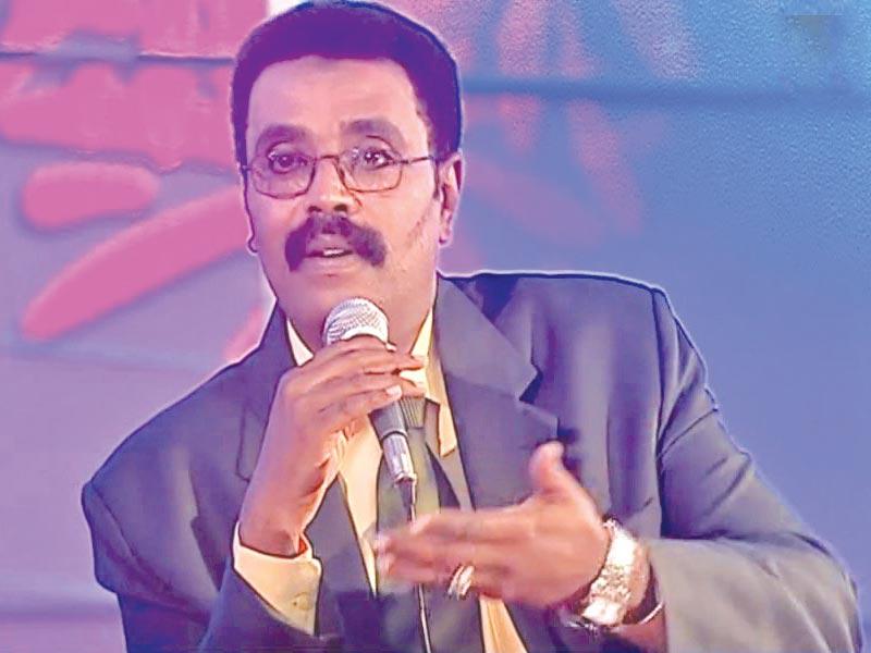 الفنان السوداني عمار السنوسي