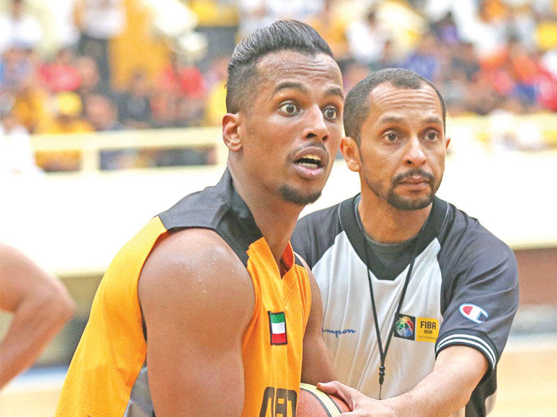 نجم فريق نادي القادسية ونجم منتخبنا الوطني سابقاً شايع مهنا