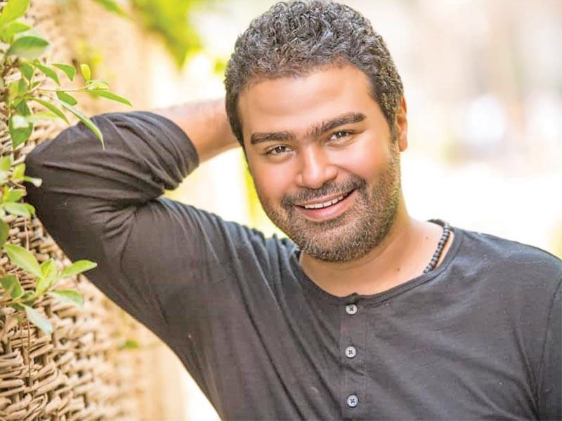 الفنان إسلام إبراهيم