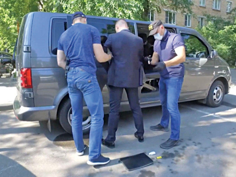 اعتقال مستشار العلاقات العامة لرئيس وكالة الفضاء الروسية «روسكوزموس» بتهمة الخيانة