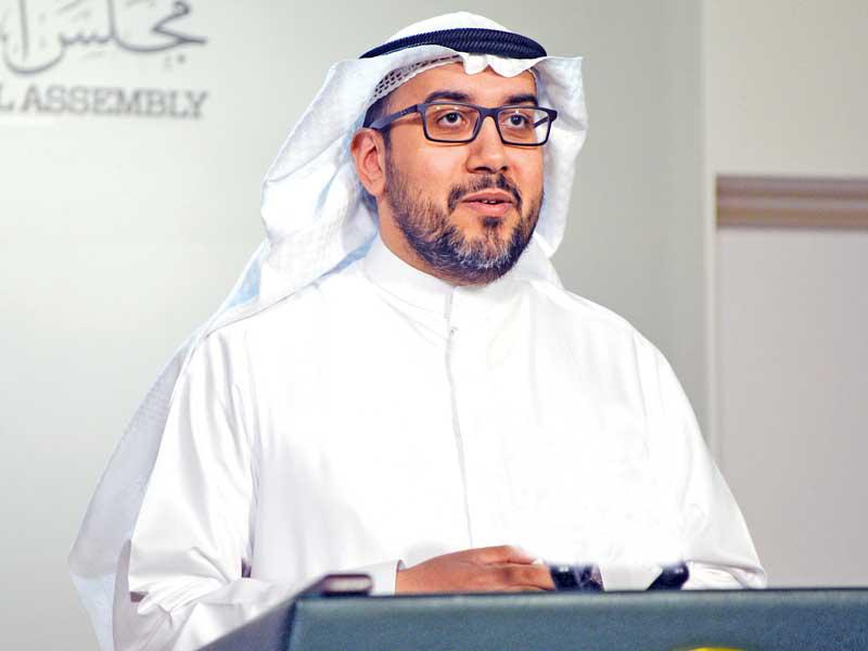  النائب اسامة الشاهين