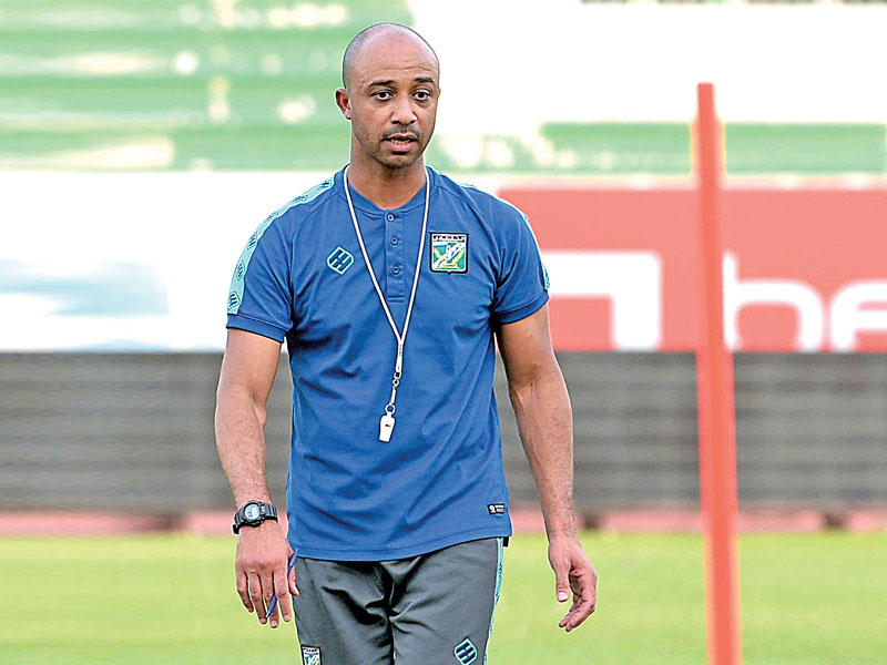 المدرب الوطني أحمد عثمان 