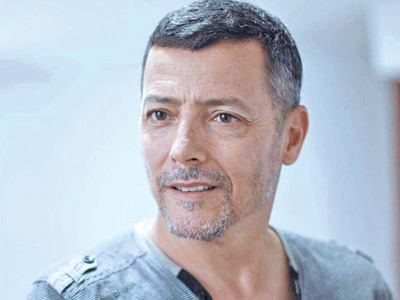 المخرج والممثل المسرحي الجزائري، محمد فريمهدي