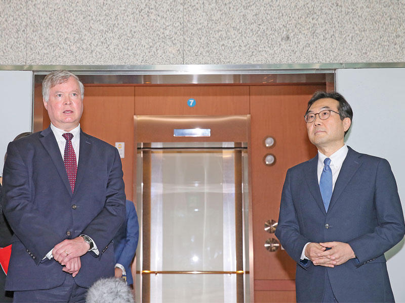 واشنطن مازالت منفتحة على الحوار لتسوية النزاع النووي مع كوريا الشمالية