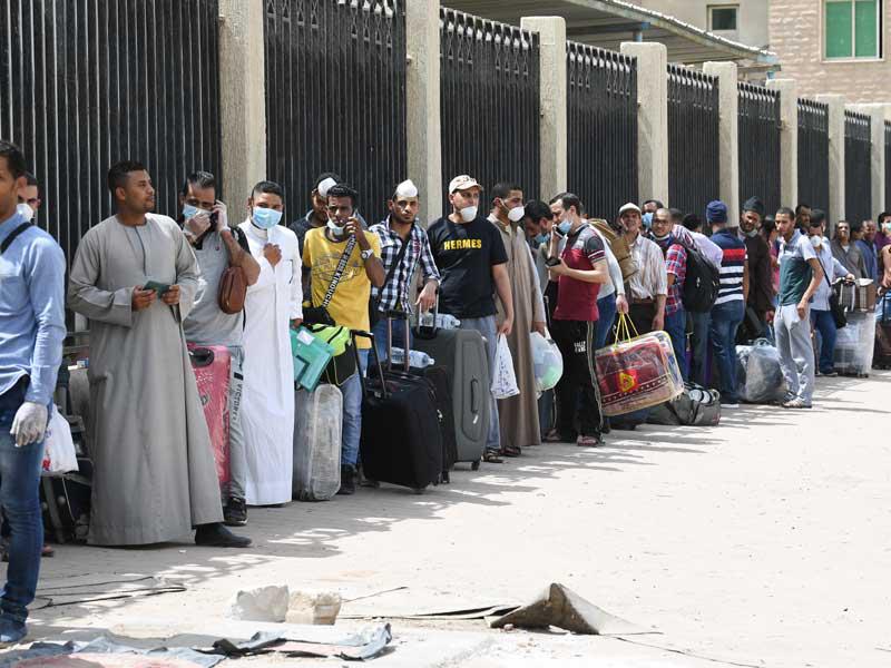 تسوية أوضاع مخالفي الإقامة فضحت قضية تجارة الإقامات  