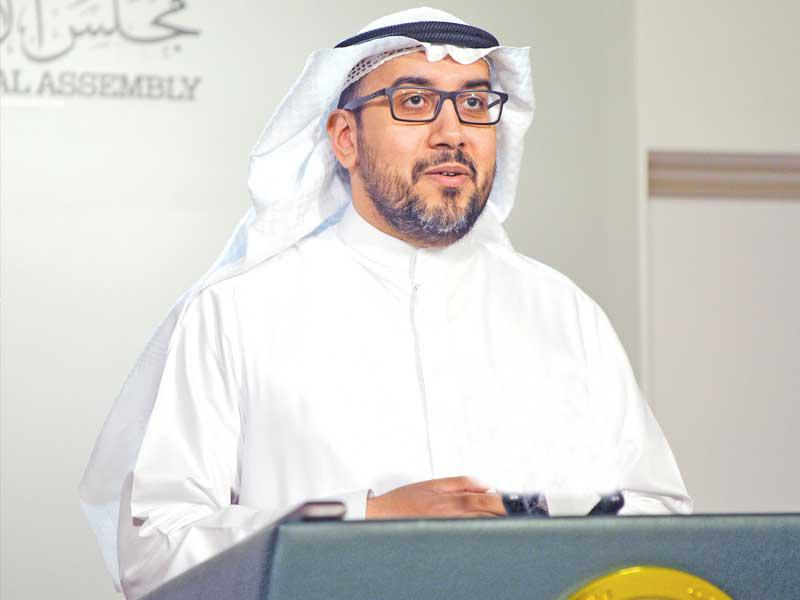 النائب أسامة الشاهين