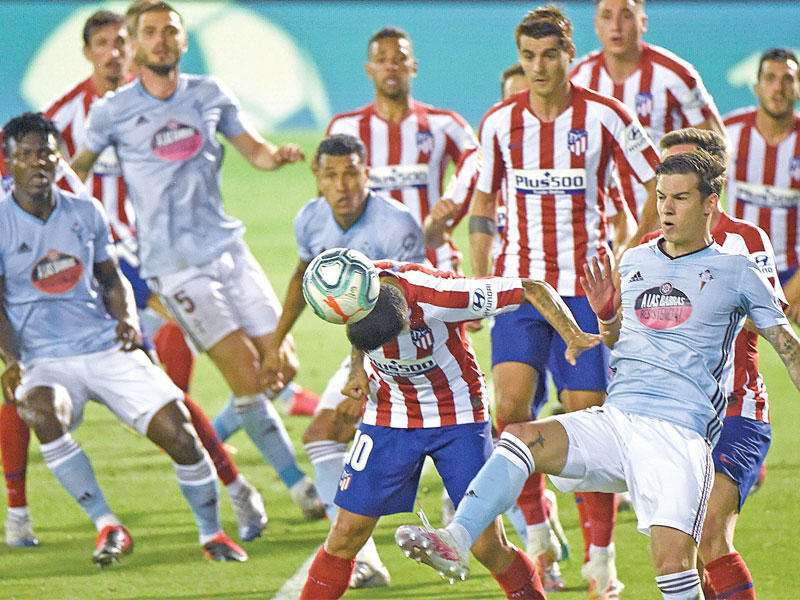 جانب من مباراة أتلتيكو مدريد وسيلتا فيغو