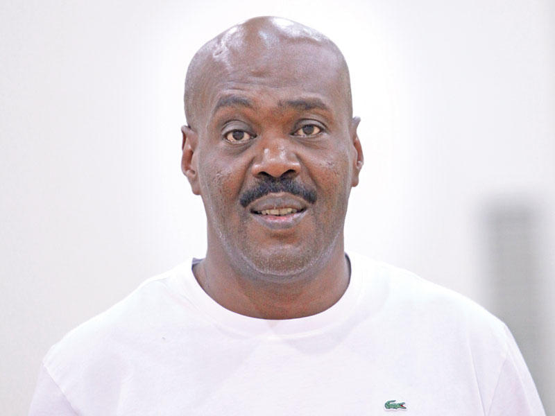 أمين السر العام لاتحاد كرة الطائرة فوزي المعتوق