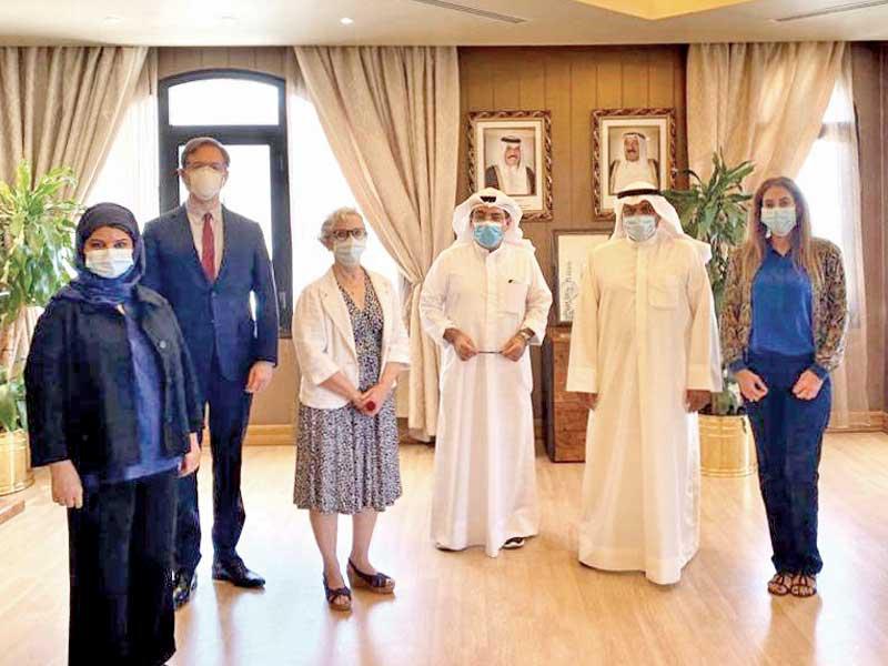 المشاركون في الاجتماع