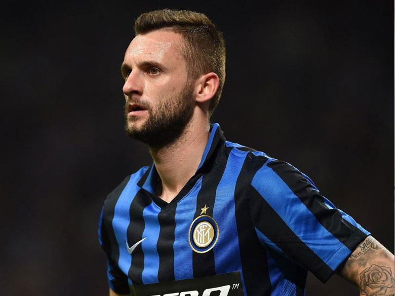 الكرواتي مارسيلو بروزوفيتش لاعب وسط إنتر ميلان