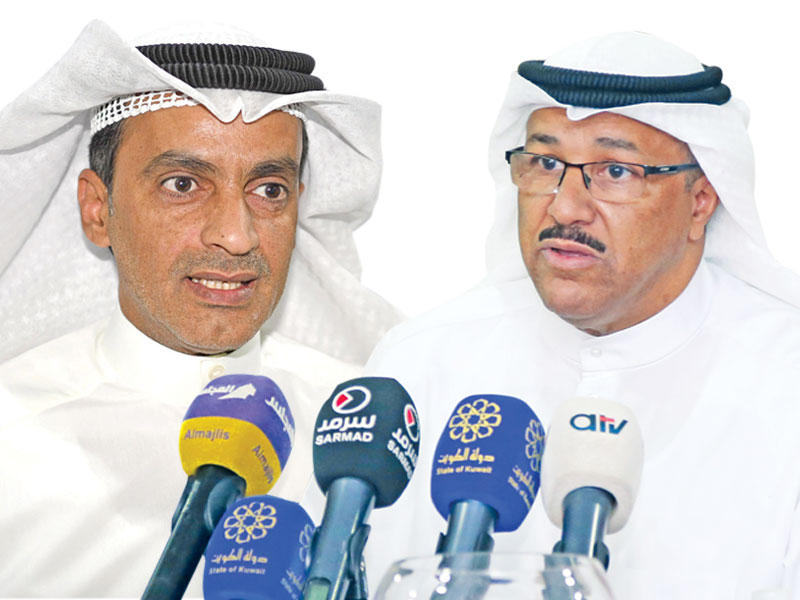 عضو مجلس الإدارة رئيس اللجنة الفنية خالد الشمري- رئيس لجنة المسابقات فهد الهملان 