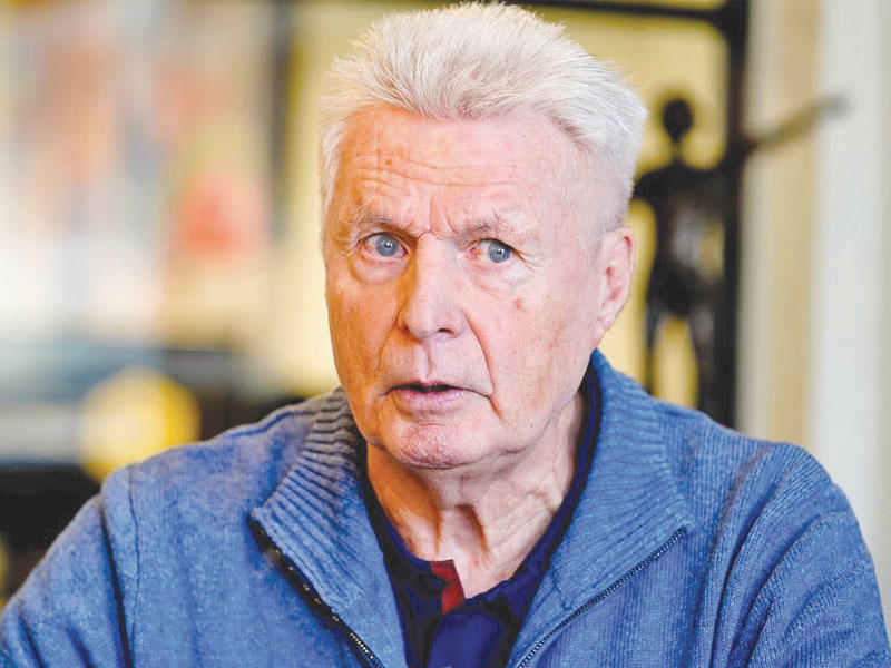 الهولندي فيم سيوربير