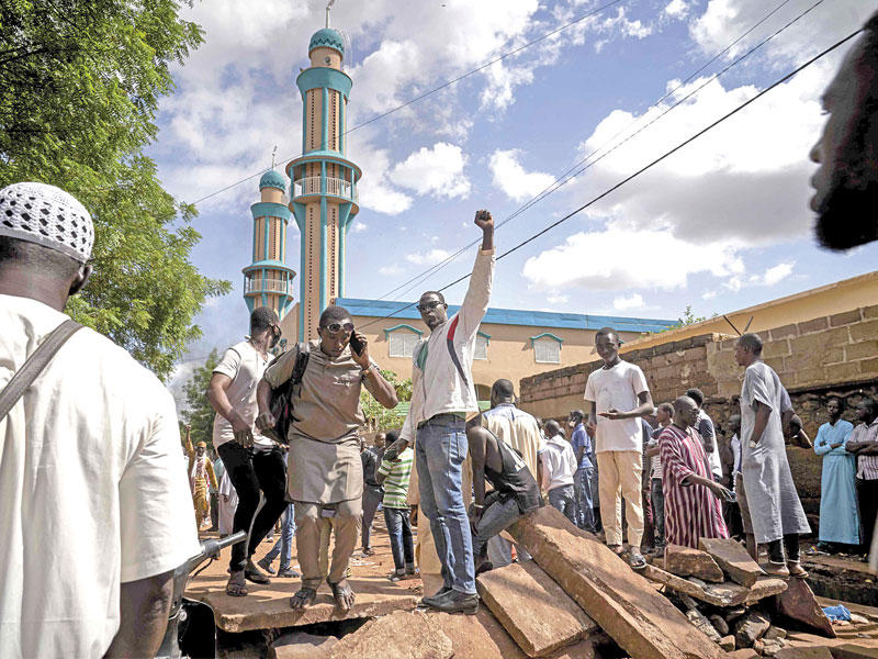 دعوات إفريقية ودولية لضبط النفس في مالي