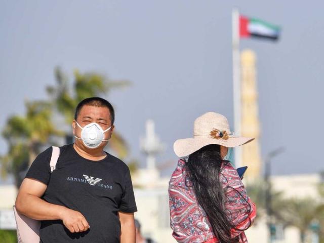 الإمارات تعتمد تقنية الليزر للحالات المشتبه في إصابتها بفيروس كورونا