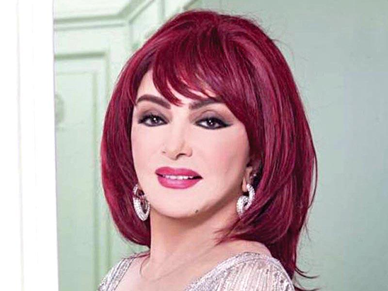 النجمة نبيلة عبيد