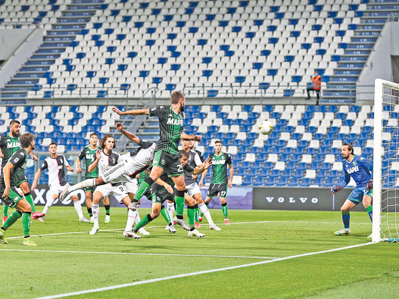 ساندرو نجم اليوفي يسجل هدف التعادل الثالث في مرمى ساسوولو