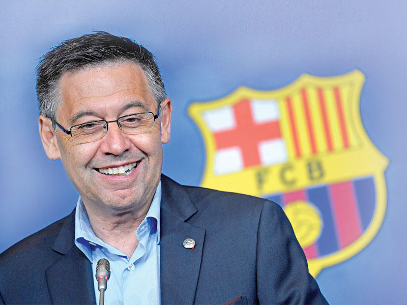 رئيس برشلونة جوسيب بارتوميو