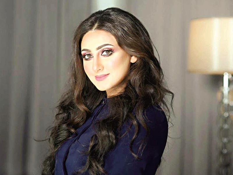 الفنانة البحرينية هيفاء حسين