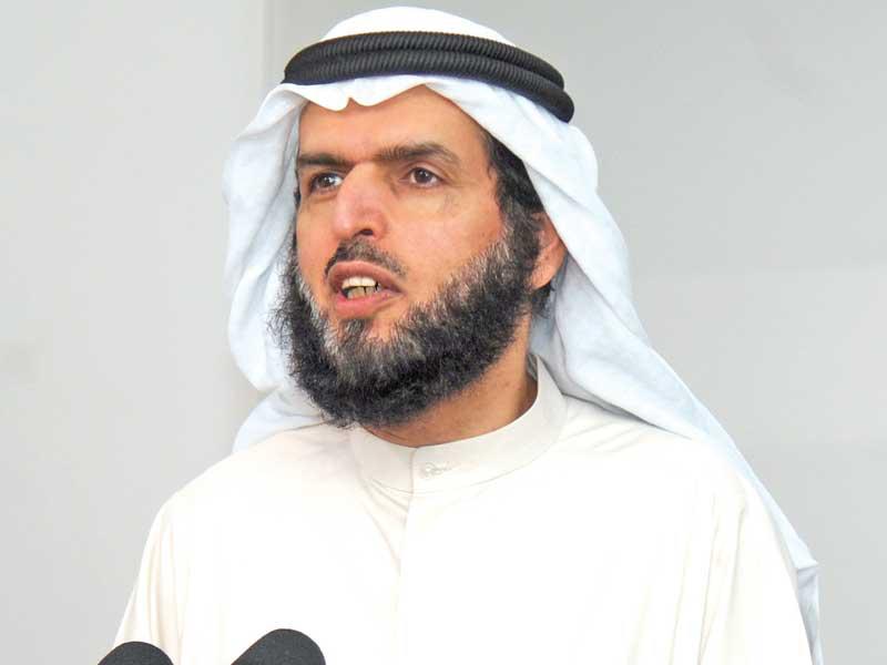 النائب عادل الدمخي