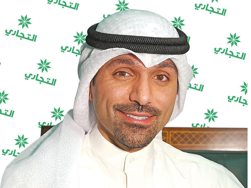  صادق عبدالله، المدير العام لقطاع الموارد البشرية في البنك التجاري