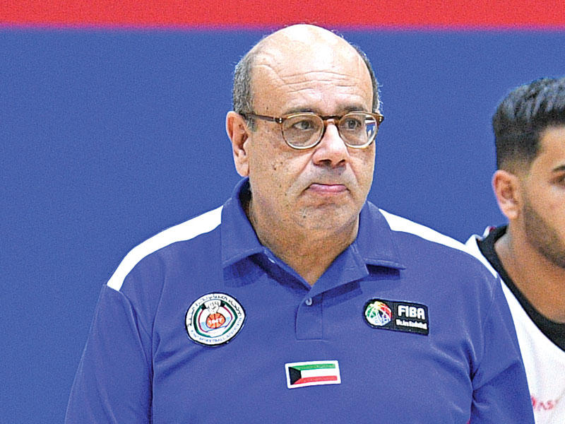 المدير الفني للمنتخبات الوطنية ومدرب منتخبنا الأول عادل التلاتلي