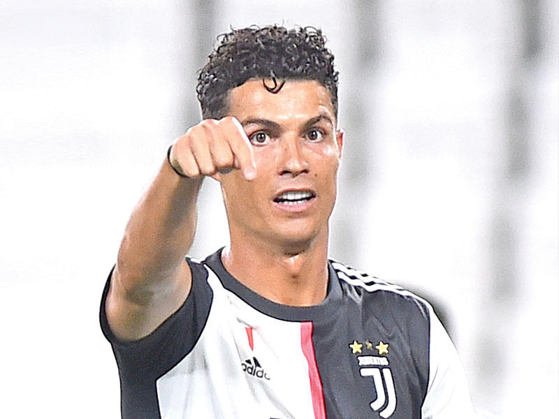 البرتغالي كريستيانو رونالدو مهاجم يوفنتوس