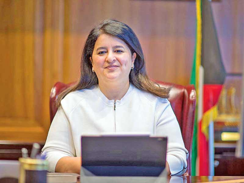 وزيرة الاشغال العامة وزيرة الدولة لشؤون الإسكان د. رنا الفارس