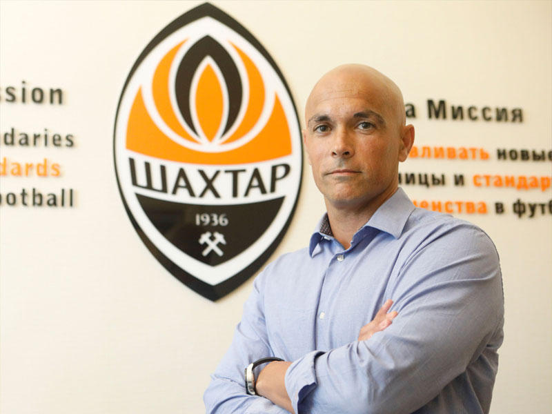 الهيئة العامة للرياضة تعتمد عقود المدربين الإسبان