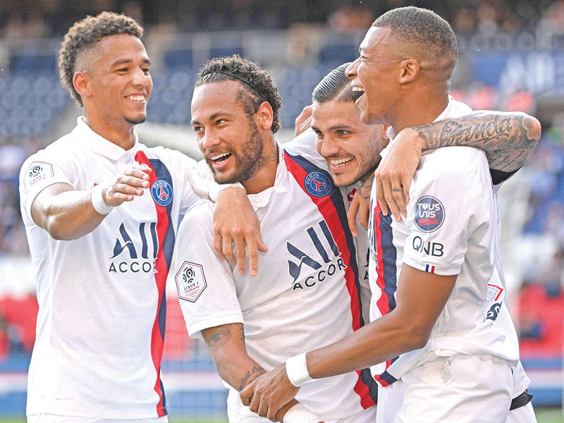 لاعبو باريس سان جرمان خلال مباراة سابقة