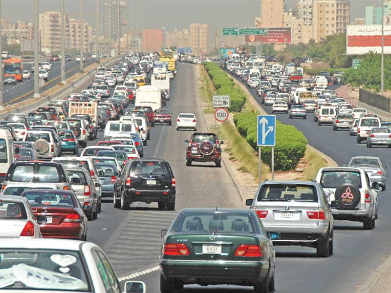 اختناق مروري في احد شوارع مدينة الكويت