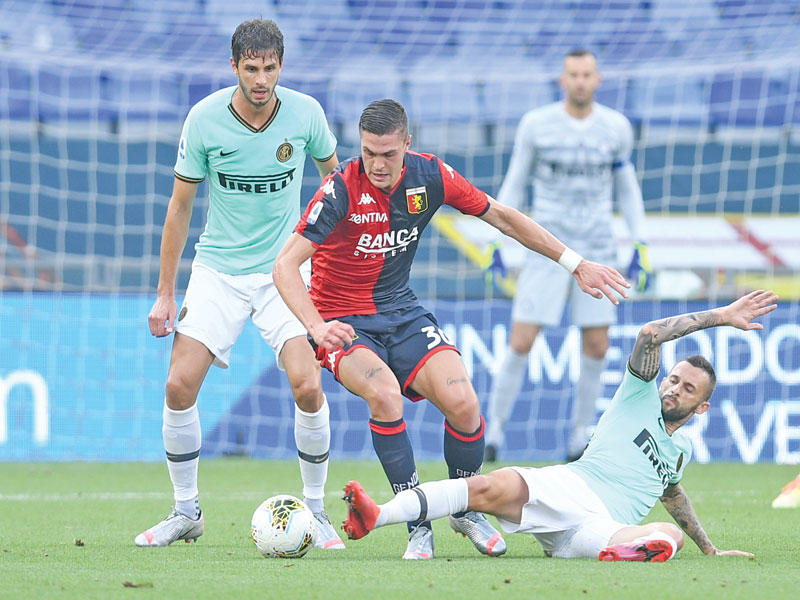 جانب من مباراة إنتر ميلان وجنوى