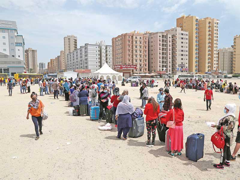 تجمع للعمالة في منطقة المهبولة