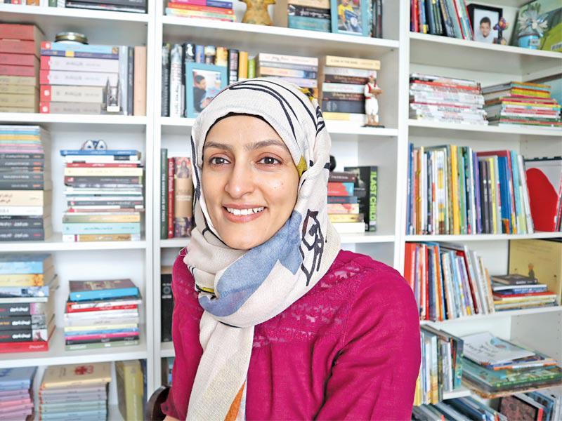 الكاتبة الإماراتية د. نسيبة العزيبي