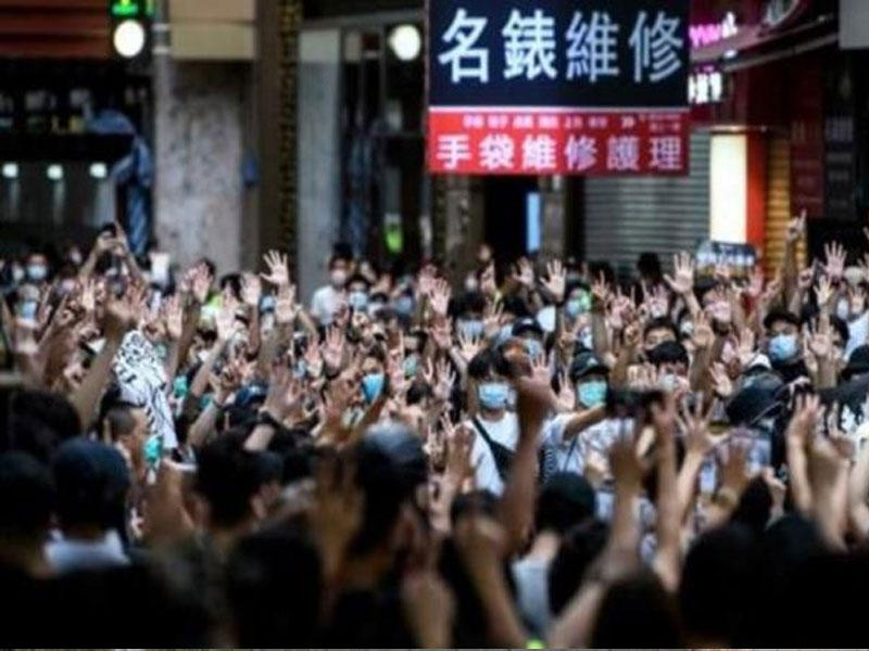 الصين توقف تبادل المطلوبين بين هونغ كونغ و3 دول  