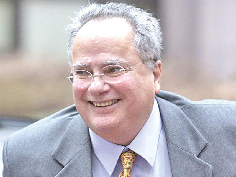 وزير الخارجية اليوناني نيكوس ديندياس