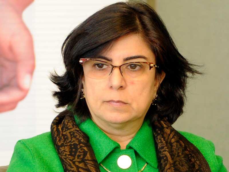 مديرة إدارة خدمات نقل الدم بوزارة الصحة الدكتورة ريم الرضوان