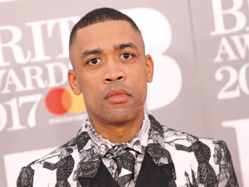 مغني الراب البريطاني وايلي