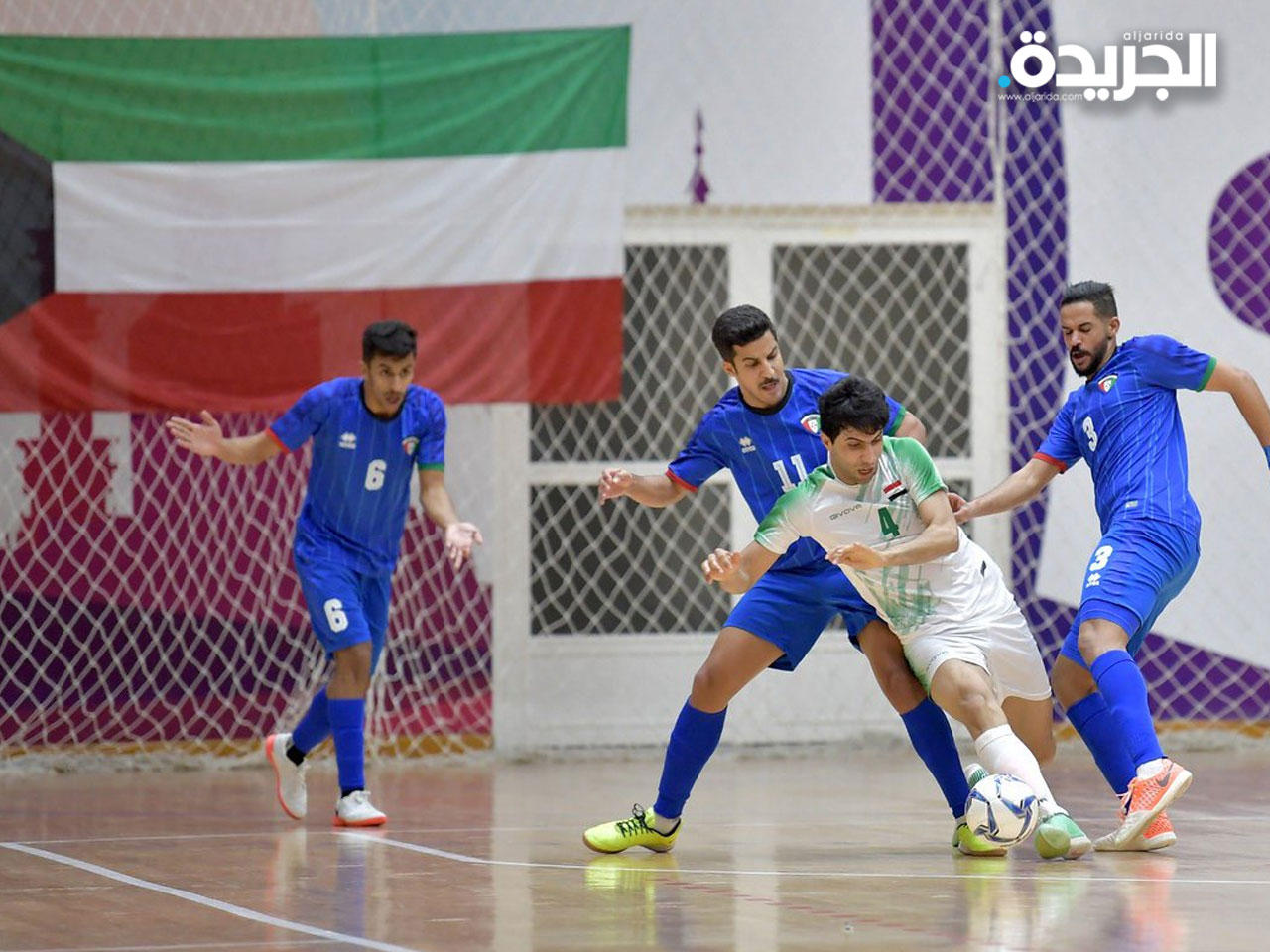 «الكرة» يسابق الزمن لدخول جهاز أزرق الصالات البلاد