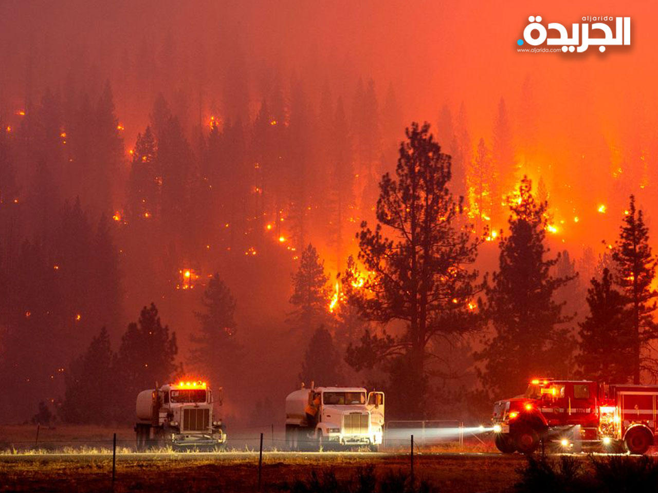 عناصر الإطفاء يكافحون لاحتواء حريق هائل في جنوب كاليفورنياn