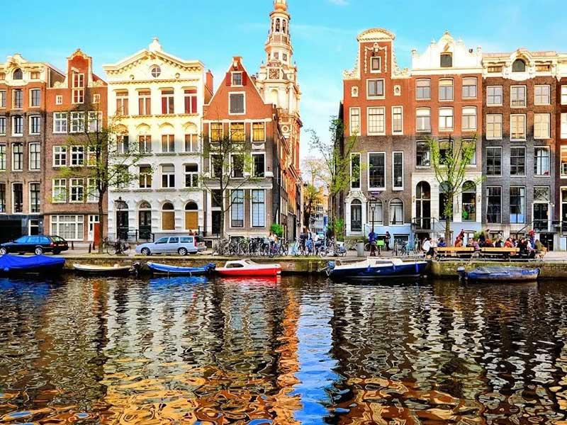 مدينة امستردام الهولندية