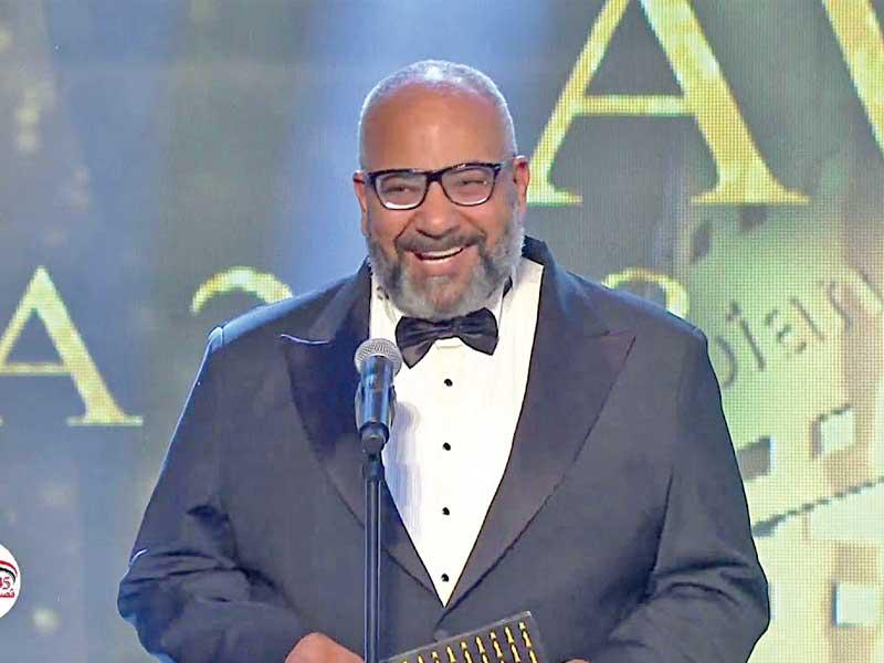 الفنان بيومي فؤاد