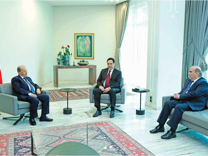 عون ودياب ووزير الخارجية الجديد في بعبدا أمس (دالاتي ونهرا)