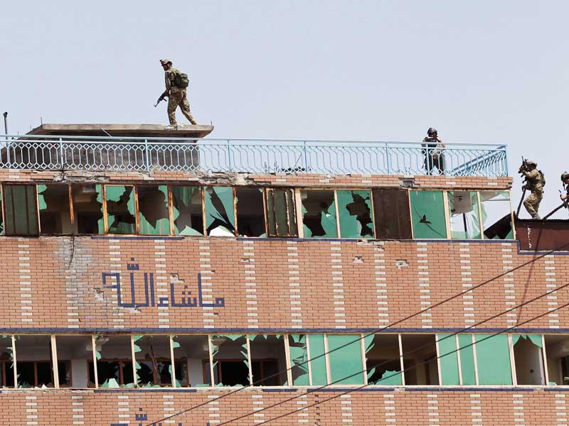 أفغانستان: «داعش» يتبنى هجوماً على سجن