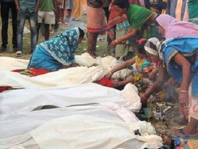 ضحايا المشروبات الكحولية السامة في ولاية البنجاب شمالي الهند 