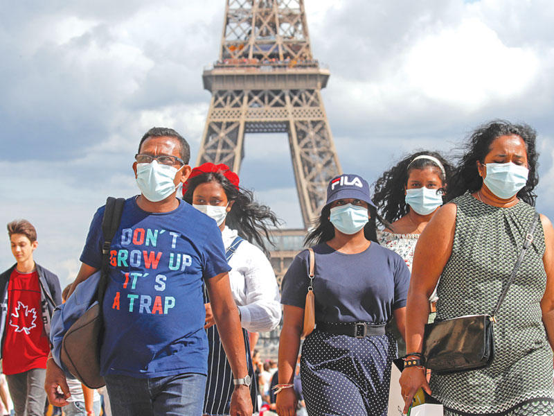 فرنسا تفقد السيطرة على «كورونا»