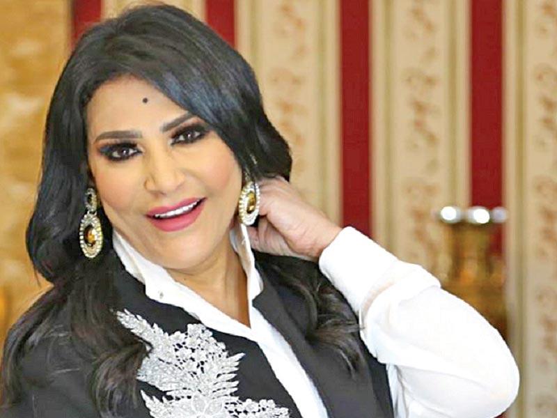 الفنانة بدرية طلبة 