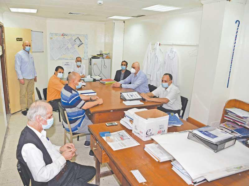 أساتذة الثانوي خلال دوام اليوم الأول            (أرشيف)