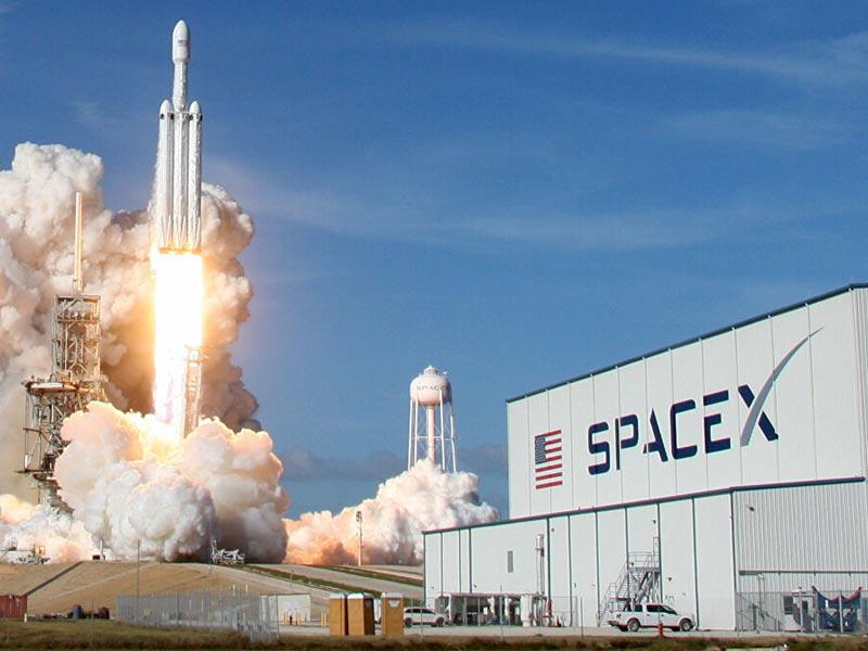 57 قمراً لدعم الإنترنت