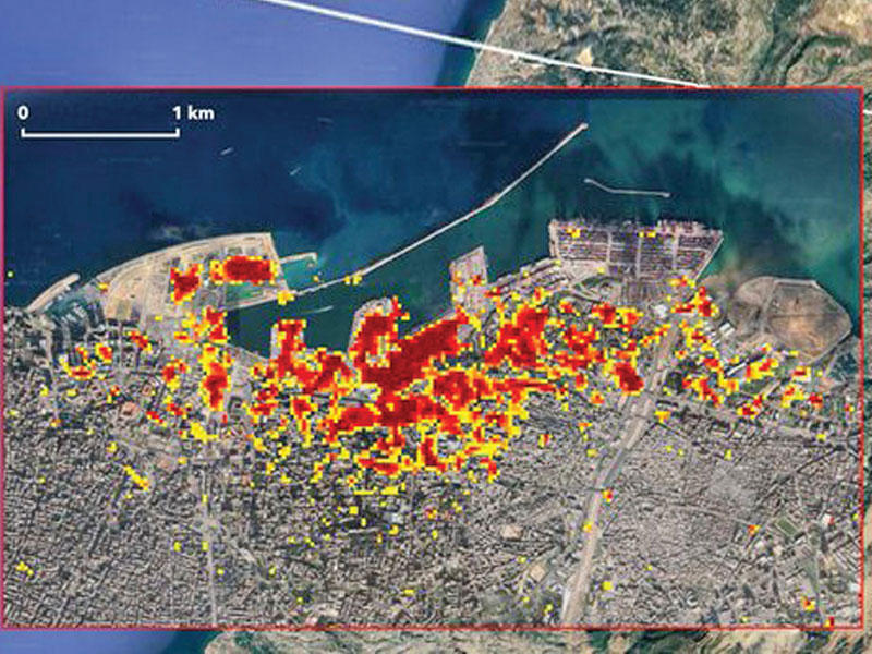 كشفت صور نشرها فريق التصوير والتحليل المتقدم السريع ARIA التابع لوكالة الفضاء الأميركية «ناسا»، بالتعاون مع مرصد الأرض في ​سنغافورة، صوراً خاصة تكشف حجم الضرر الذي تسبب فيه انفجار بيروت.nوعلى الخريطة المرفقة، تمثل النقاط الحمراء الداكنة، الضرر الأشد. أما المناطق الملونة بالبرتقالي فتضررت بشكل واضح، في حين يرجح تعرض المناطق ذات اللون الأصفر لضرر أقل إلى حد ما، ويمثل كل بكسل ملون مساحة 30 متراً.